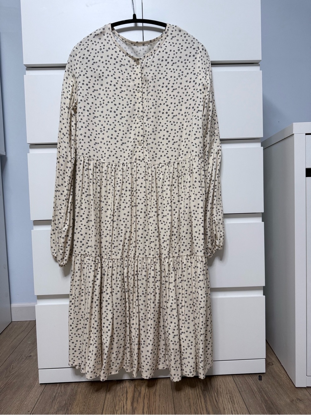 Mark Formelle Cream Floral Tiered Long Sleeve Dress XS